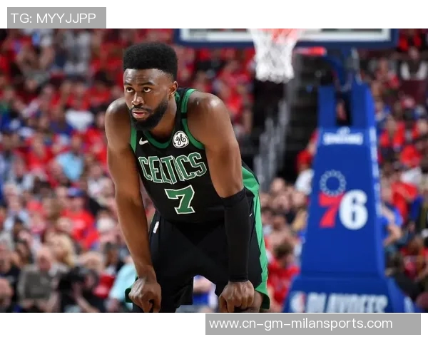 安芬尼西蒙斯助力绿军成就更高峰展现顶级辅助能力 安芬尼西蒙斯助力绿军成就更高峰展现顶级辅助能力