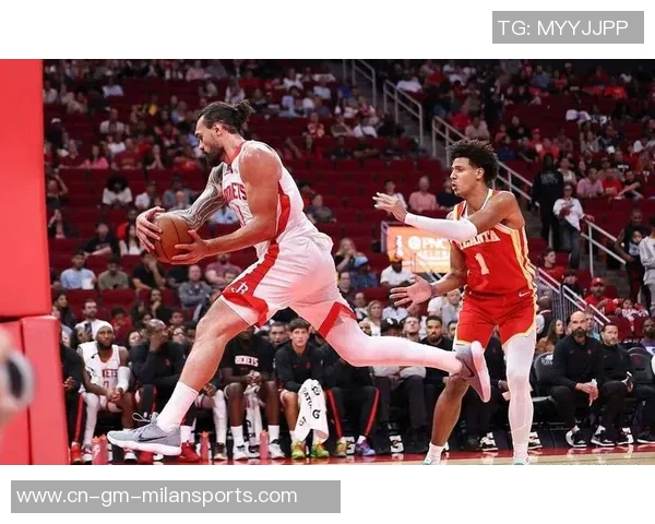 申京自信提升身体素质持球速度加快无球状态持续适应中 申京自信提升身体素质持球速度加快无球状态持续适应中