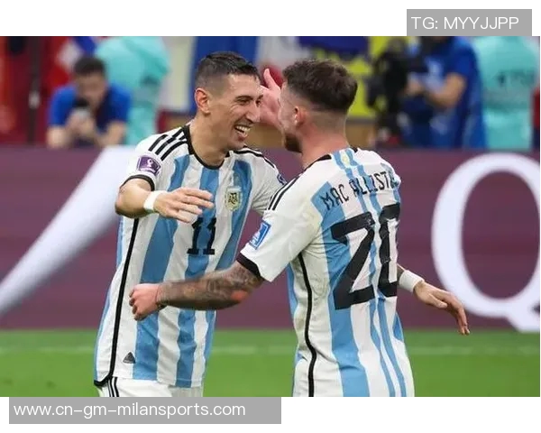 麦卡利斯特国家队出战40场荣获三冠阿根廷队海报祝贺彰显荣耀