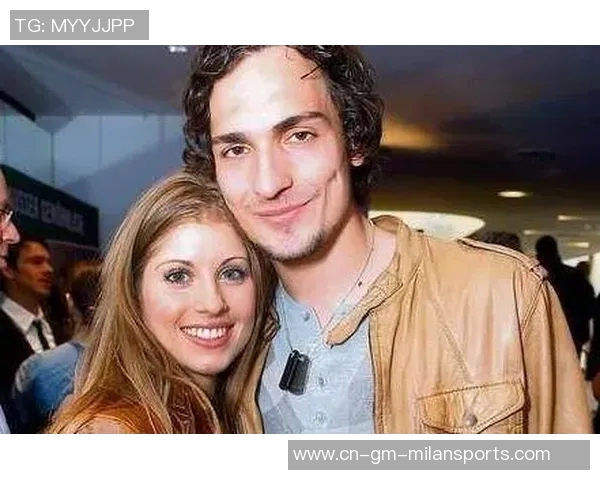 胡梅尔斯水瓶贴新闻揭示心声:20多岁渴望婚姻与家庭生活 胡梅尔斯水瓶贴新闻揭示心声:20多岁渴望婚姻与家庭生活