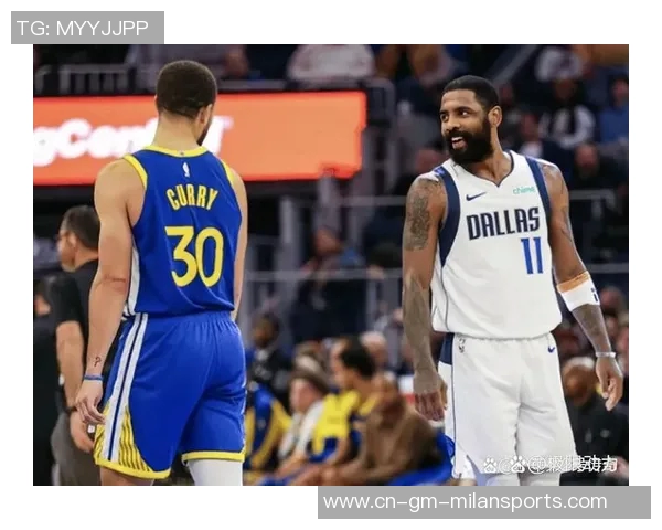 东契奇上半场狂砍32分詹姆斯无奈在替补席打哈欠观战 东契奇上半场狂砍32分詹姆斯无奈在替补席打哈欠观战