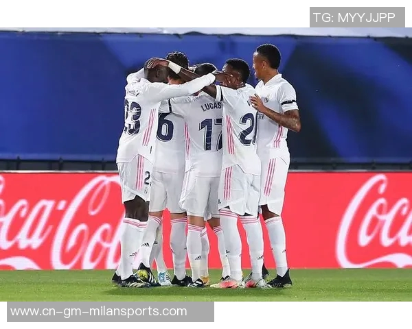 西甲转会市场热潮涌动皇马与黄潜巨额投资占据四成份额